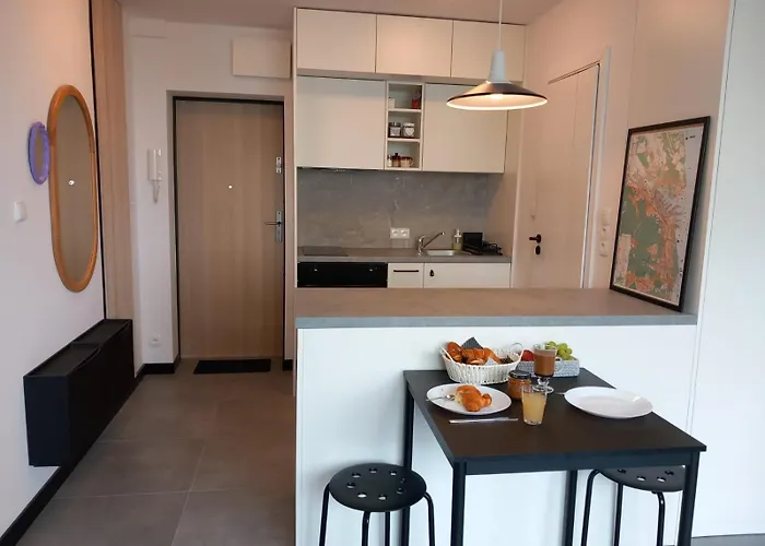 Apartament Warszawska 24 *